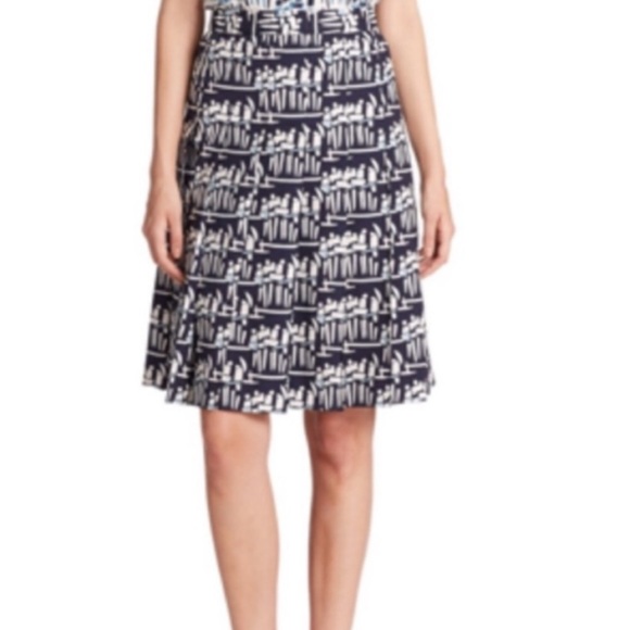 TORY BURCH Geometric Print Poplin Pleat Stretch Women’s Skirt, Tory Navy, Size 8 - Picture 1 of 7